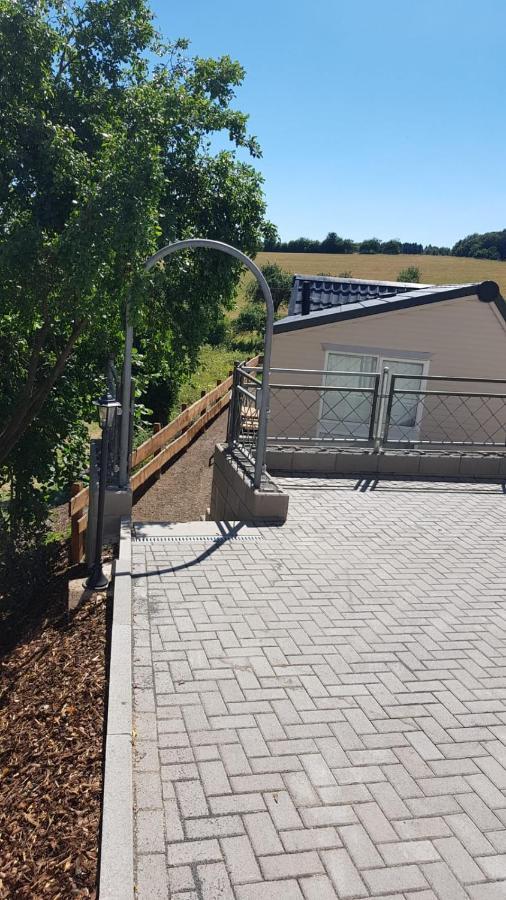 Ferienhaus Chilllout Chalets Daun-Kradenbach Bagian luar foto