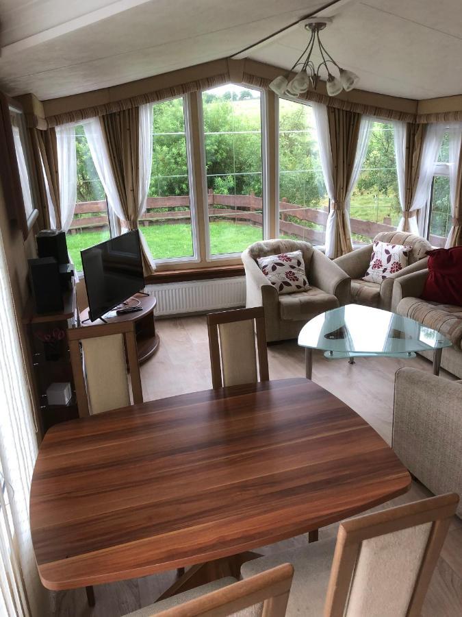 Ferienhaus Chilllout Chalets Daun-Kradenbach Bagian luar foto
