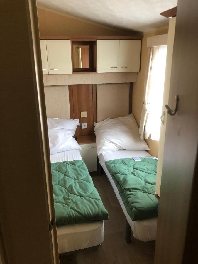 Ferienhaus Chilllout Chalets Daun-Kradenbach Bagian luar foto