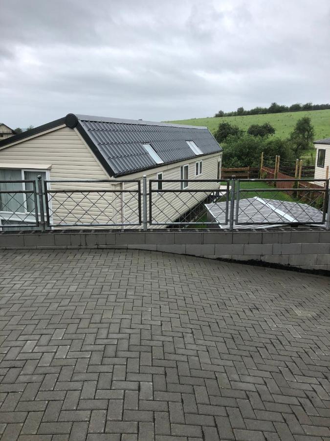 Ferienhaus Chilllout Chalets Daun-Kradenbach Bagian luar foto